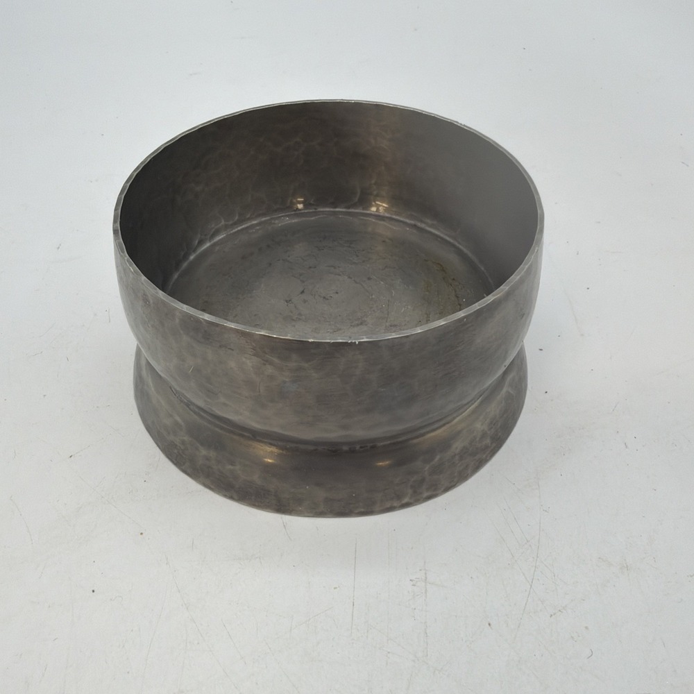 vintage hand-forged pure pewter (Reide -Zinn) shallow bow